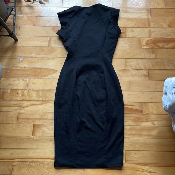 Necessary Objects small square neck sleeveless dress - Picture 2 of 3